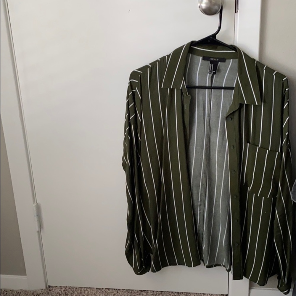 Khaki green/white stripe button up top.